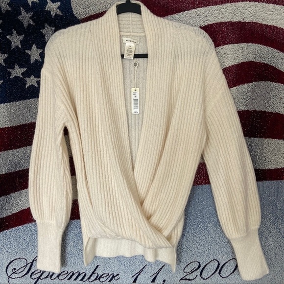 NWT Max Studio | Knit Sweater Faux Wrap-Bishop Sleeve in Ivory M - Picture 6 of 11